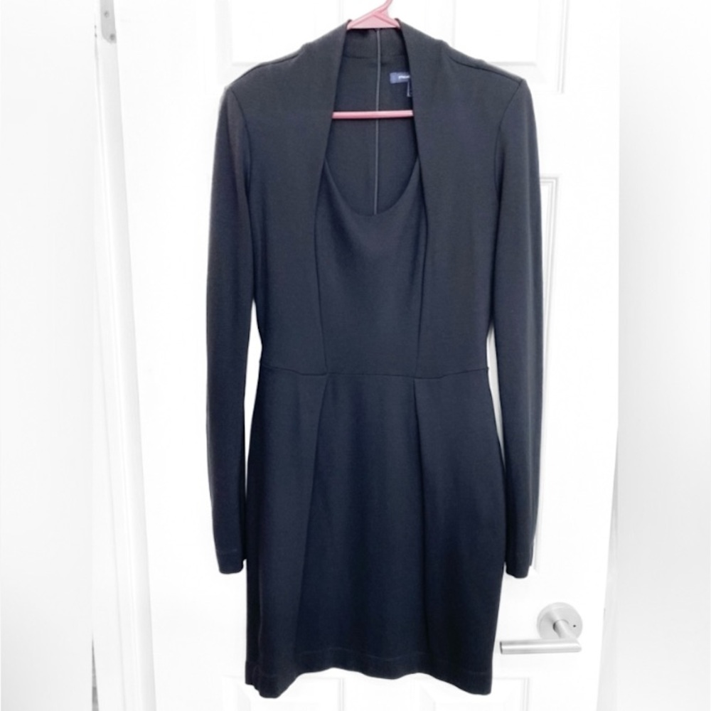 NWOT - French Connection Classic Black Bodycon Long Sleeved Dress